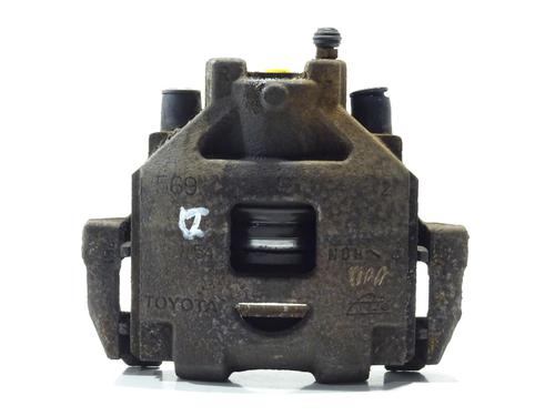 Used Left front brake caliper TOYOTA YARIS (_P9_) 1.4 D-4D (NLP90_, NLP90R) (90 hp) 29585646