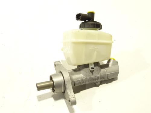 Brake master cylinder DACIA DUSTER (HS_) 1.5 dCi 4x4 (HSMC, HSMD) | BP29706241M77