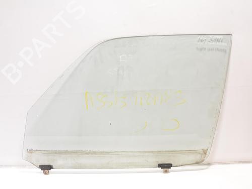 Dør rude ventre foran TOYOTA LAND CRUISER 90 (_J9_) 3.0 TD (KZJ90_, KZJ95_, KZJ90R, KZJ95R, KZJ90W, KZJ95W) (125 hp) 31658471