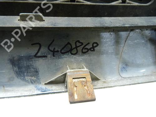 grille-suzuki-grand-vitara-ii-jt-te-td-2005-24472952 main image