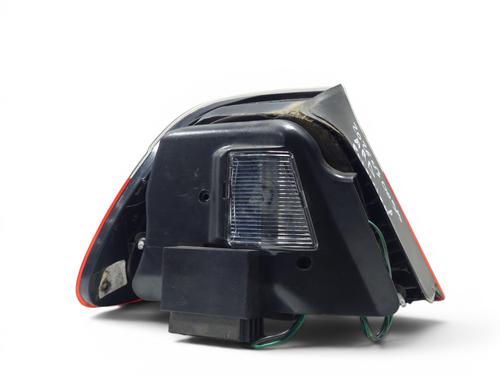 right-taillight-bmw-3-convertible-e46-2000-2001-2002-2003-2004-2005-2006-2007-36901078 main image