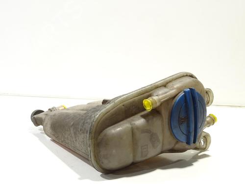 Used Expansion tank AUDI A4 B8 Avant (8K5) 2.0 TFSI quattro (211 hp) 24538362