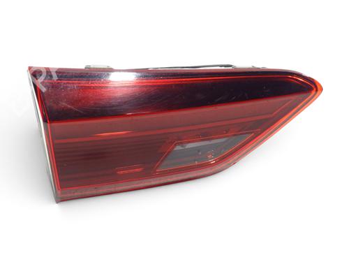 left-tailgate-light-vw-polo-vi-aw1-bz1-ae1-2017-39085674 main image