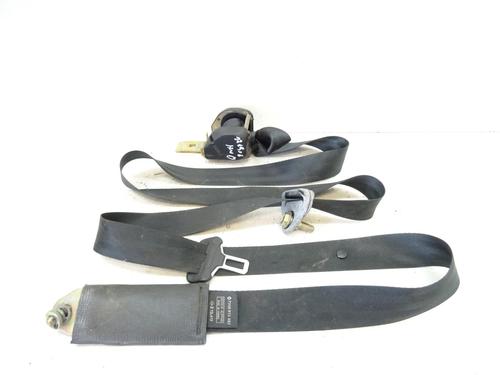 Used Front right seatbelt Front right seatbelt RENAULT TRAFIC Van (T_, P_, V_) 2.1 D (58 hp) 20051402 20051402