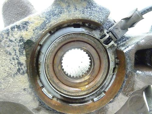 Used Right front steering knuckle Right front steering knuckle 31359063 31359063