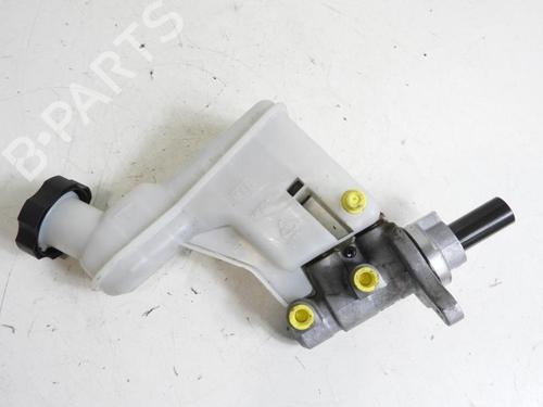 Brake master cylinder HYUNDAI ix35 (LM, EL, ELH) 1.7 CRDi | BP20055820M77 