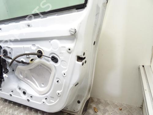 Right front door RENAULT CLIO IV Grandtour (KH_) 1.5 dCi 90 (KHN3, KHN4) | BP27818042C3