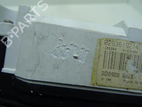 Used Instrument cluster Instrument cluster VW PHAETON (3D1, 3D2, 3D3, 3D4, 3D6, 3D7, 3D8, 3D9) 5.0 V10 TDI 4motion (313 hp) 33609902 33609902