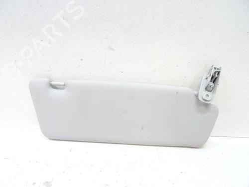 Used Left sun visor Left sun visor AUDI A3 Sportback (8PA) 1.6 TDI (105 hp) 20039372 20039372
