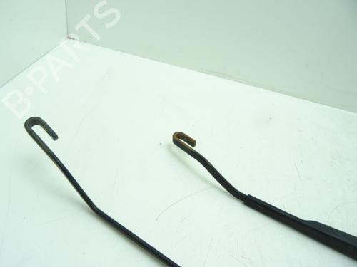 Front windshield wiper arm NISSAN X-TRAIL I (T30) 2.2 Di 4x4 | BP29634581C143 