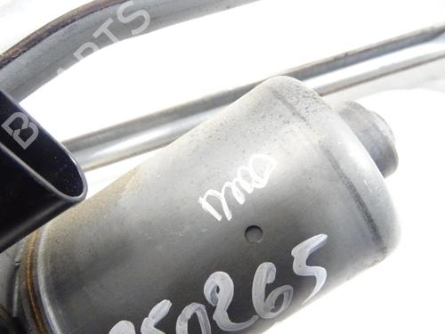 Used Front wiper motor Front wiper motor MERCEDES-BENZ SPRINTER 3,5-t Van (B906) 314 CDI (906.631, 906.633, 906.635, 906.637) (143 hp) 29188417 29188417