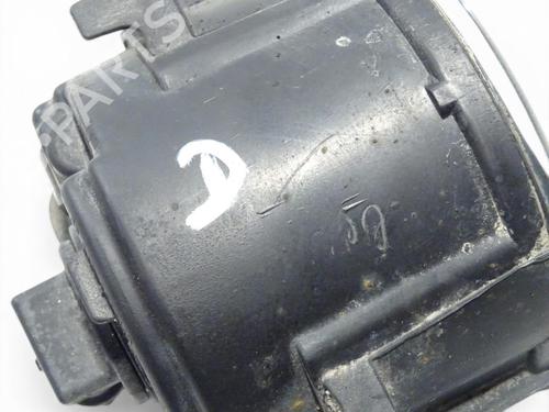 Used Right front fog light Right front fog light MITSUBISHI L200 / TRITON (KA_T, KB_T) 2.5 DI-D 4WD (KB4T) (178 hp) 35937302 35937302