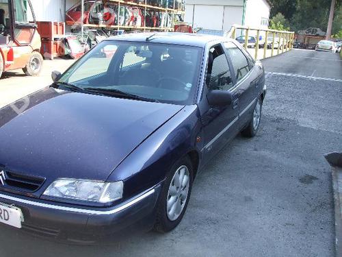 Right headlight CITROËN XANTIA (X1_, X2_) 1.9 Turbo D | BP20048692C29 