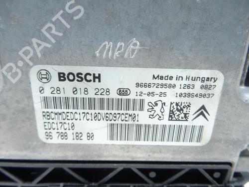 Used Engine control unit (ECU) Engine control unit (ECU) PEUGEOT 208 I (CA_, CC_) 1.6 HDi (92 hp) 32066873 32066873