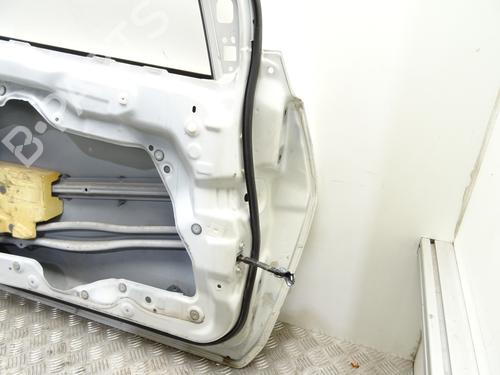 Used Left front door Left front door MAZDA 2 (DE_, DH_) 1.6 MZ-CD (95 hp) 27723232 27723232