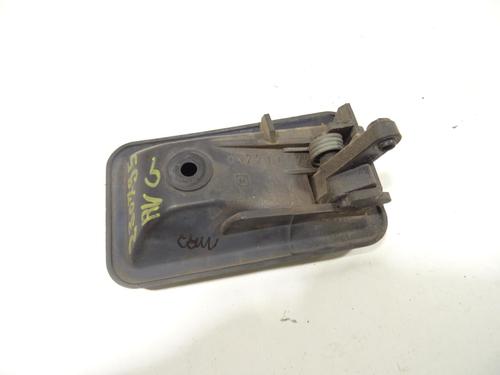 Used Front left interior door handle Front left interior door handle RENAULT MASTER I Van (T__) 28-35 2.4 D (71 hp) 21972787 21972787