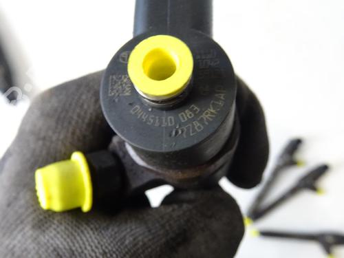 Used Injector Injector FIAT PANDA (169_) 1.3 D Multijet 4x4 (169.AXC2A) (70 hp) 20062810 20062810