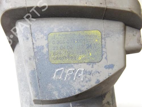 Left front fog light VOLVO V50 (545) 2.4 | BP25269052C30 - Image 2