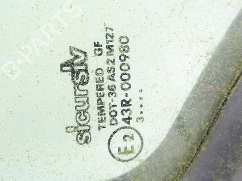 Front right quarter glass PEUGEOT BOXER Van (244) 2.8 HDi | BP29188332C112 