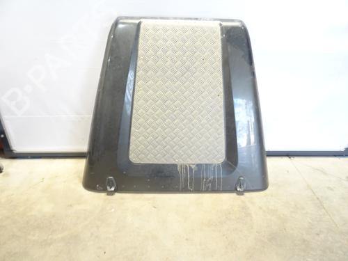 Used Hood LAND ROVER DEFENDER Station Wagon (L316, L315) 2.5 Td5 4x4 (L316) (122 hp) 31297659