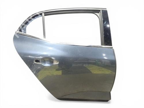 right-rear-door-renault-megane-iv-hatchback-b9amn_-2015-37725109 main image