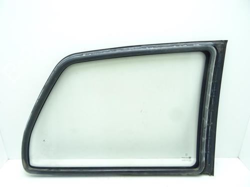 Rear left quarter glass PEUGEOT 106 II (1A_, 1C_) 1.0 i | BP30136180C93 