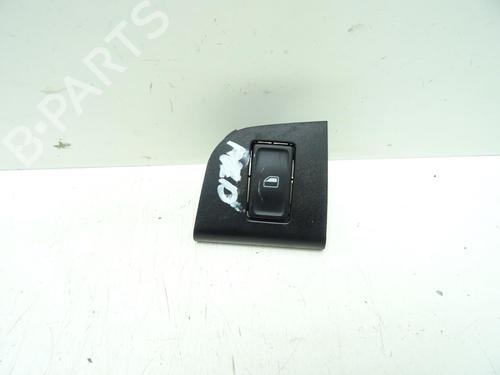 Mando elevalunas delantera derecho SKODA OCTAVIA III (5E3, NL3, NR3) 1.6 TDI (105 hp) 32341747