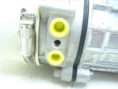 Used Steering pump Steering pump OPEL ASTRA H TwinTop (A04) 1.9 CDTi (L67) (150 hp) 32250123 32250123