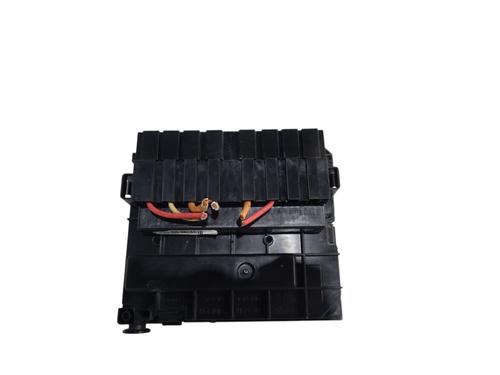 Used Fuse box Fuse box 38727165 38727165