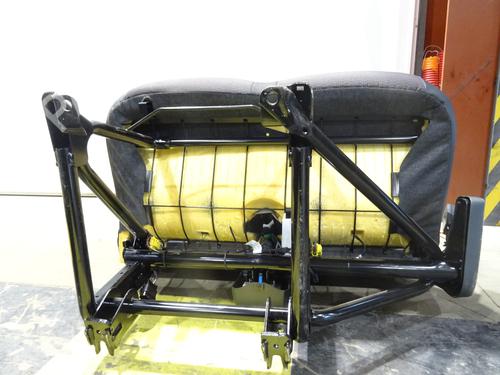 Right front seat CITROËN JUMPER II Van 2.2 BlueHDi 120 | BP29304738C16 - Image 5