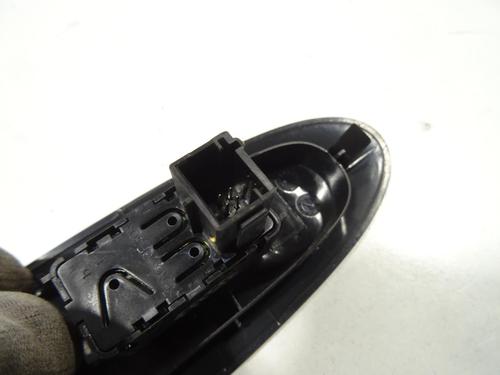 Right rear window switch CITROËN C4 II (NC_) | BP23788404I28 - Image 2