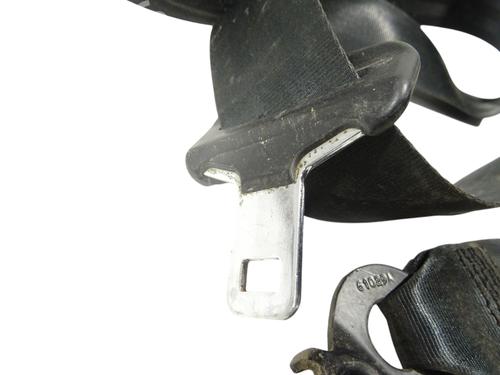 front-right-seatbelt-renault-kangoo-kc01_-1997-37445594 main image