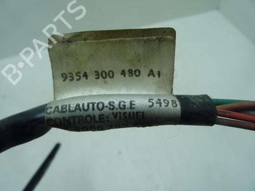 Used Switch Switch PEUGEOT J9 Van 2.1 D (56 hp) 33050063 33050063