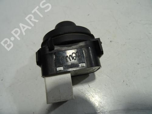 Mirror switch CITROËN C3 III (SX) 1.2 VTi 82 | BP22320229I25 - Image 4