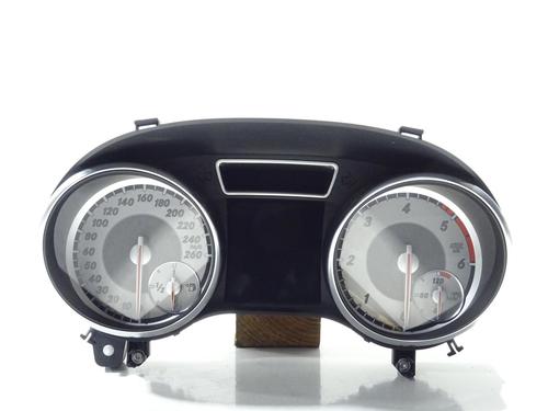 Używane Zestaw wskaźników / Licznik MERCEDES-BENZ GLA-CLASS (X156) [2013-2022]  29301081