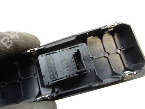 Used Right front window switch BMW 1 (E87) 130 i (265 hp) 20063860