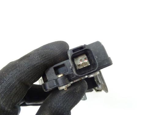 Rear right lock HYUNDAI SANTA FÉ I (SM) 2.0 CRDi 4x4 | BP20069618C99 