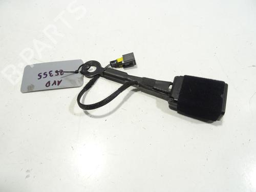 Used Seat buckle PEUGEOT 208 II (UB_, UP_, UW_, UJ_) 1.2 PureTech 75 (75 hp) 25282700