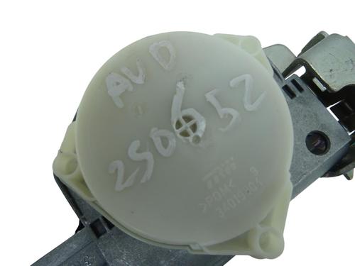 front-right-seatbelt-citroen-c3-ii-sc_-2009-34191348 main image