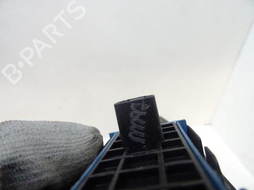 Used Right front window switch Right front window switch TOYOTA AVENSIS Estate (_T27_) 2.0 D-4D (ADT270_, ADT270R) (126 hp) 20040560 20040560