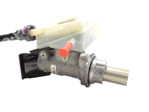 Brake master cylinder FORD KUGA II (DM2) 1.5 TDCi | BP36818134M77 - Image 6