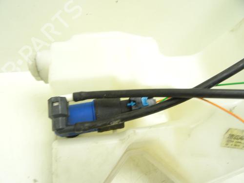 windscreen-washer-tank-renault-clio-iv-bh_-2012-2013-2014-2015-2016-2017-2018-2019-2020-2021-33884773 main image