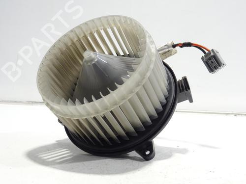 Used Heater blower motor Heater blower motor OPEL MERIVA B MPV (S10) 1.4 (75) (120 hp) 33022580 33022580