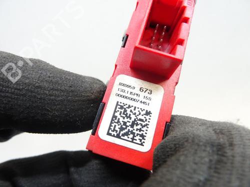 Used Switch Switch AUDI A1 (8X1, 8XK) 1.6 TDI (105 hp) 21825705 21825705