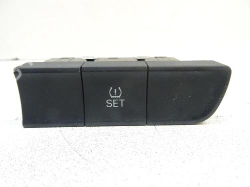 Used Switch AUDI A1 (8X1, 8XK) 1.6 TDI (105 hp) 21825706