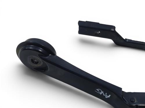 front-windshield-wiper-arm-ford-focus-iii-2010-2011-2012-2013-2014-2015-2016-2017-2018-2019-2020-36401246 main image
