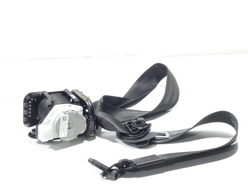 Używane Napinacz pasa bezpieczeństwa przedni lewy AUDI A1 (8X1, 8XK) 1.4 TDI (90 hp) 30634779