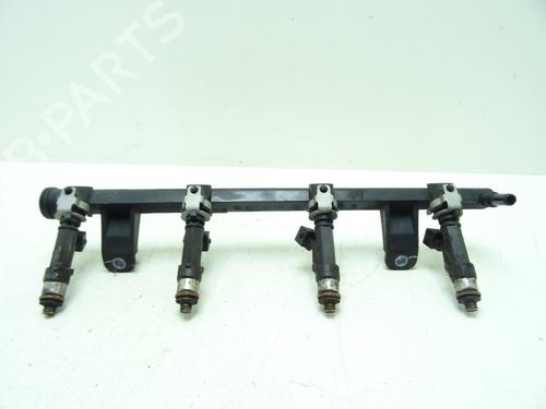 injection-rail-dacia-logan-ls_-2004-33128852 main image