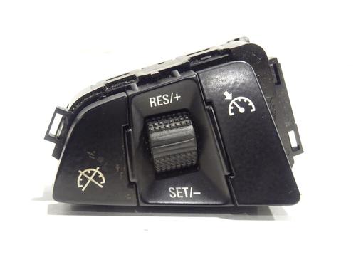 switch-opel-astra-j-p10-2009-2010-2011-2012-2013-2014-2015-2016-32321366 main image