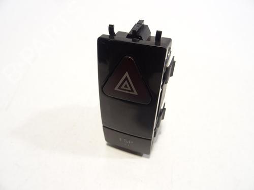 Used Warning switch MERCEDES-BENZ C-CLASS (W204) C 220 CDI (204.008) (170 hp) 28216525